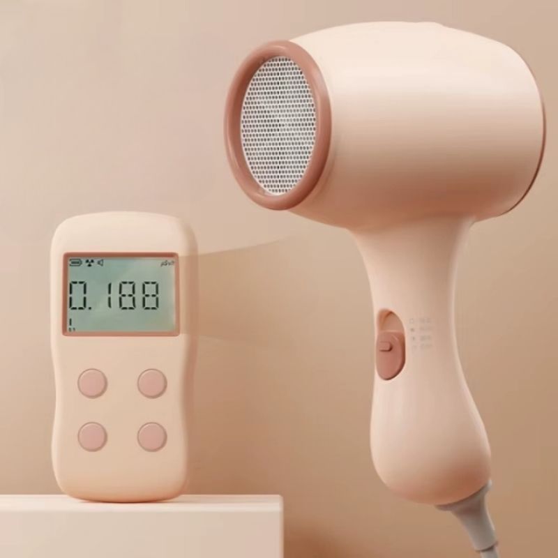 Sèche-Cheveux Enfants – Léger et Protecteur