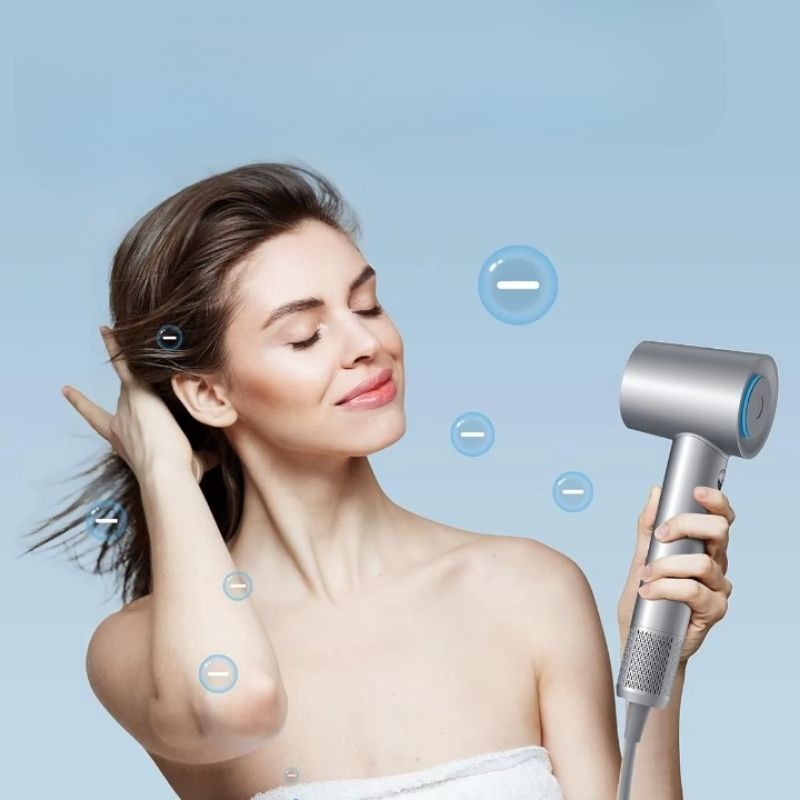 Sèche-Cheveux de Voyage – Puissance et Sérénité